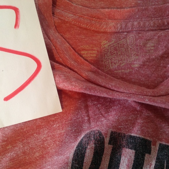 NHL Ottawa Senators tshirt - Picture 3 of 3